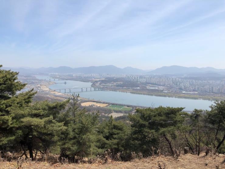 아차산 정상