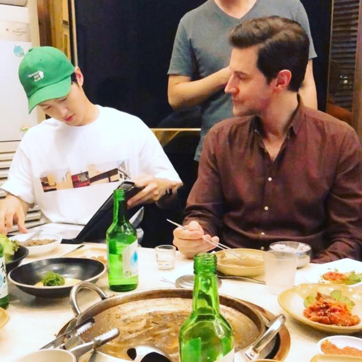 인스타그램 @richardcarmitage