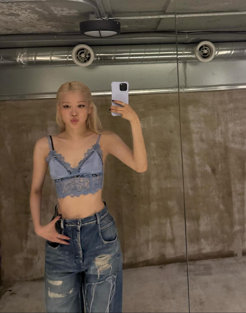 @roses_are_rosie