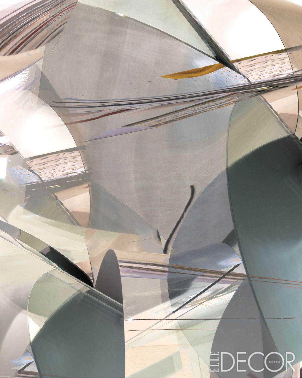 ‘Deconstruct’(2022), Pigment Print.