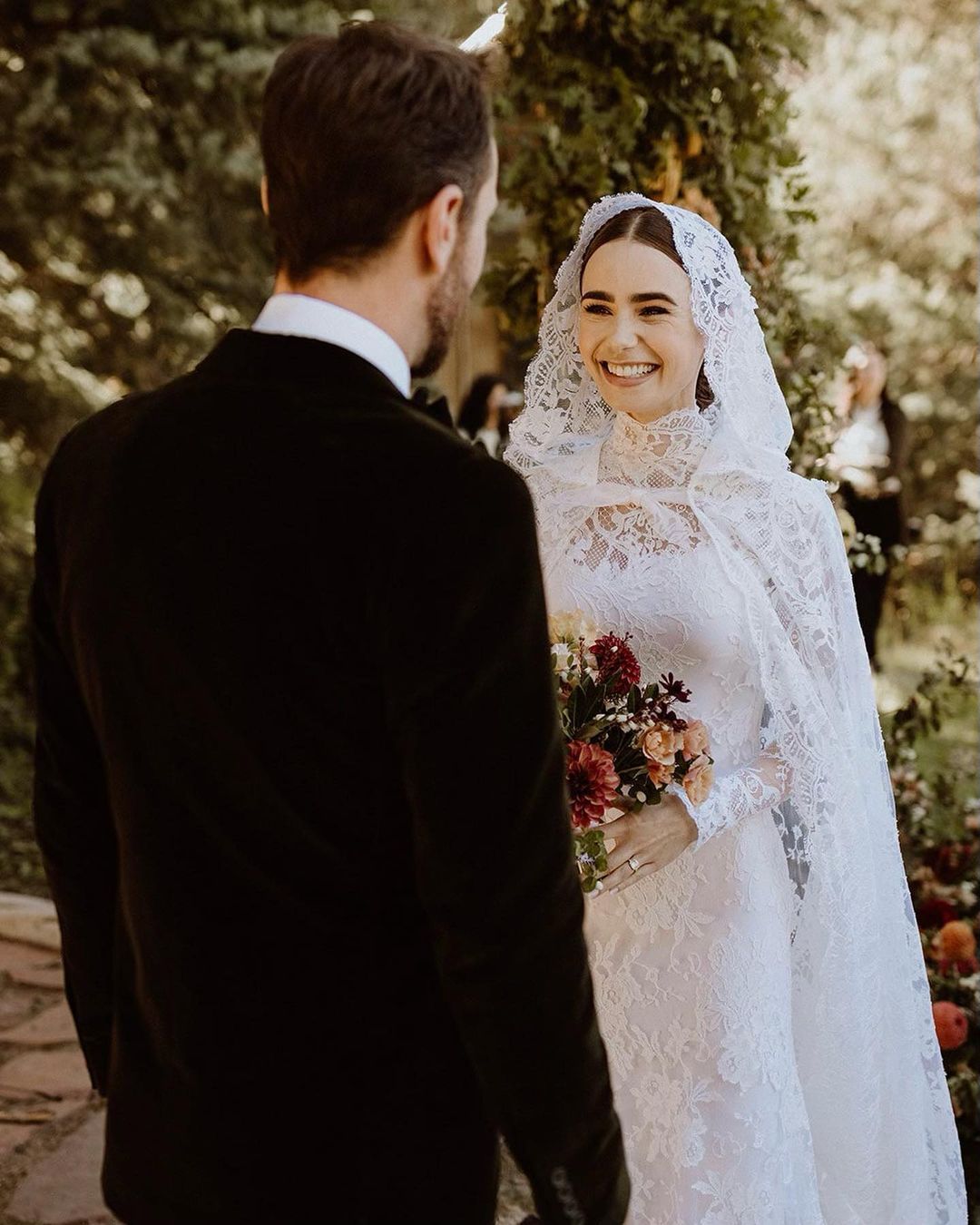 @lilyjcollins