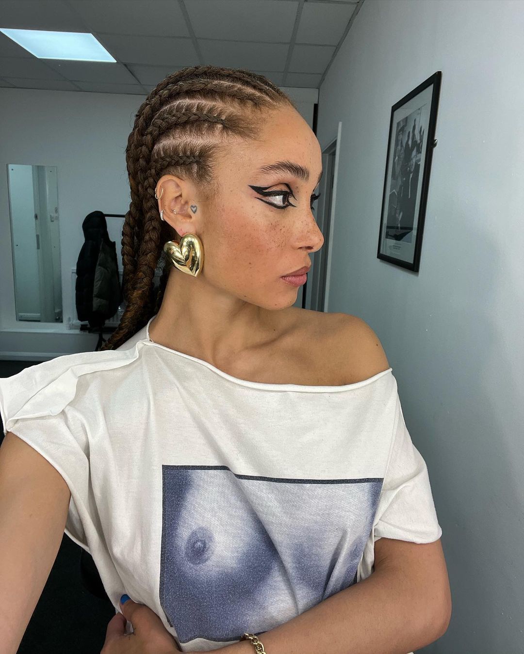 인스타그램 @adwoaaboah