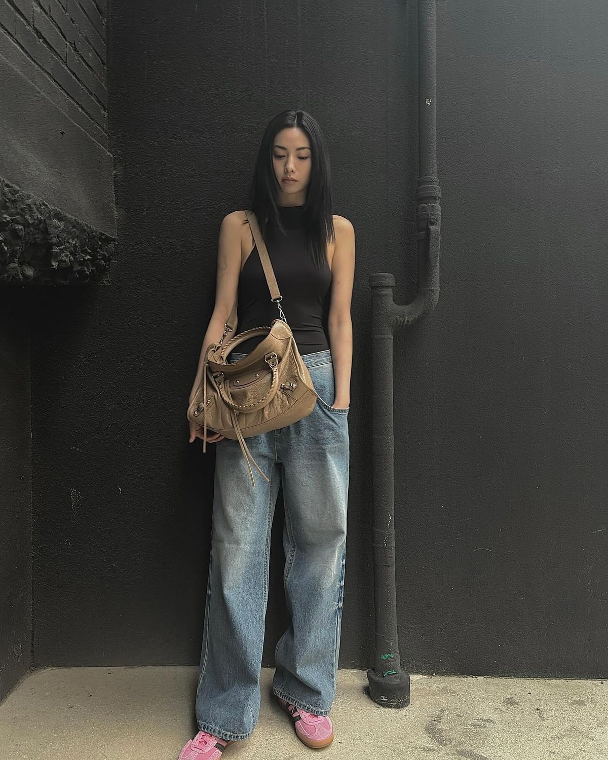 @jin_a_nana