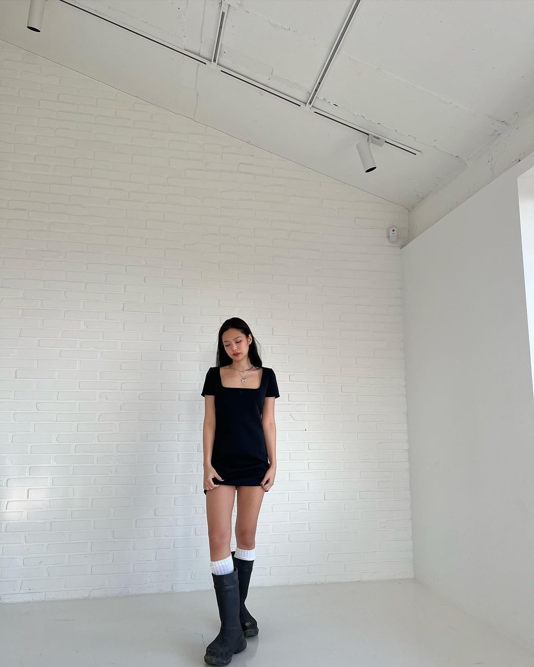 @jennierubyjane