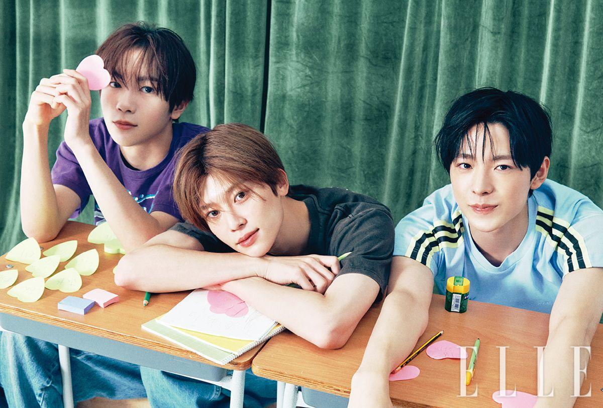 료가 입은 티셔츠는 Stüssy. 데님 팬츠는 Boss. 시온이 입은 톱은 스타일리스트 소장품. 스트레이트 진은 Levi’s Vintage. 유우시가 입은 블루 톱은 Wales Bonner x Adidas by Mue. 