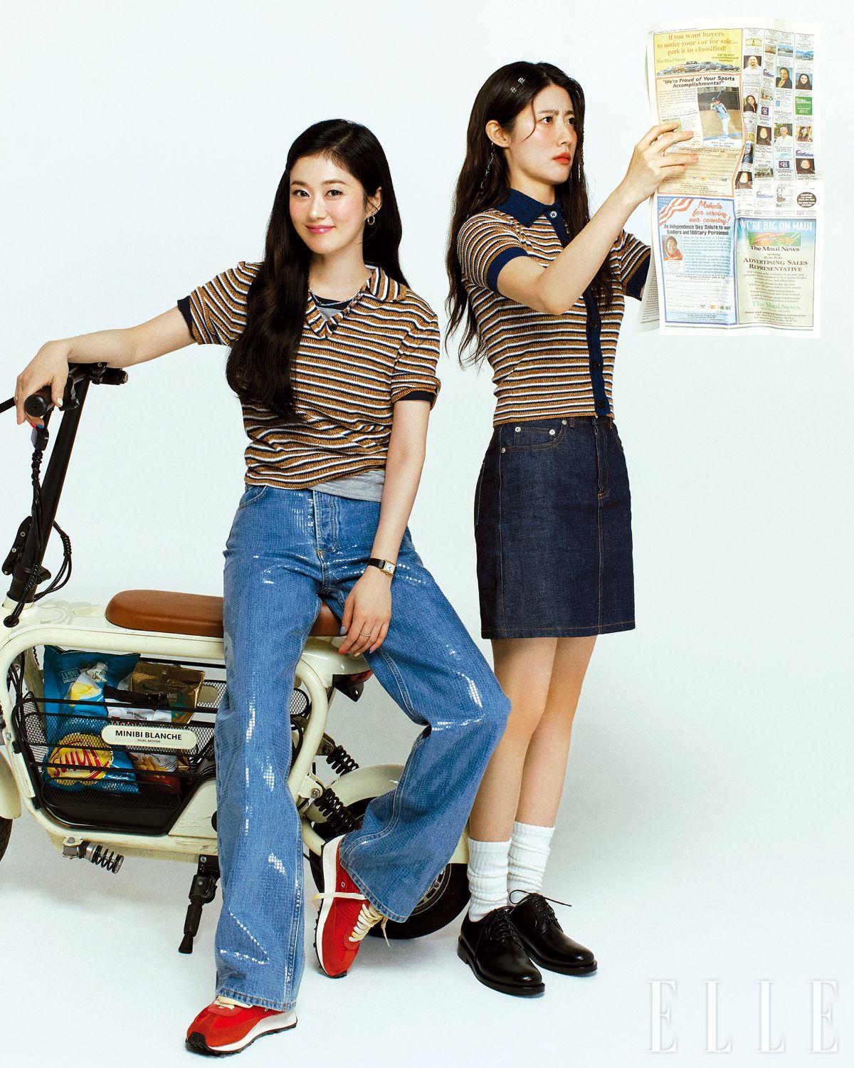 장나라가 입은 니트는 Recto. 이너 웨어 톱은 Vitalsign. 팬츠는 Claudie Pierlot. 슈즈는 Golden Goose. 이어링은 Danaburton. 네크리스는 Engbrox. 시계는 Vintage Cartier by Beantique. 스트라이프 카라 톱은 Recto. 데님 미니스커트는 A.P.C. 블랙 레이스업 로퍼는 We11done. 삭스는 스타일리스트 소장품.