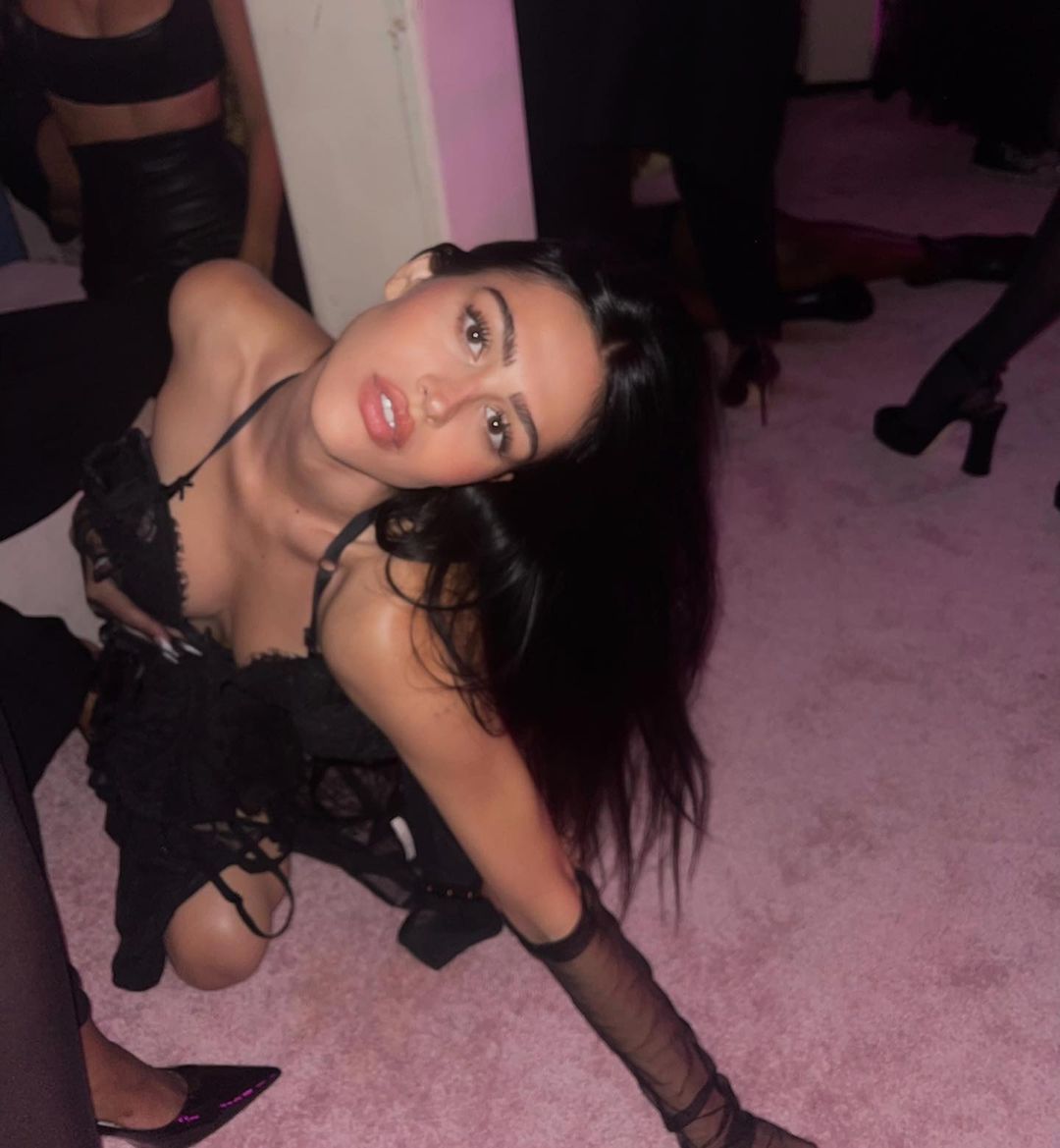 @ameliagray