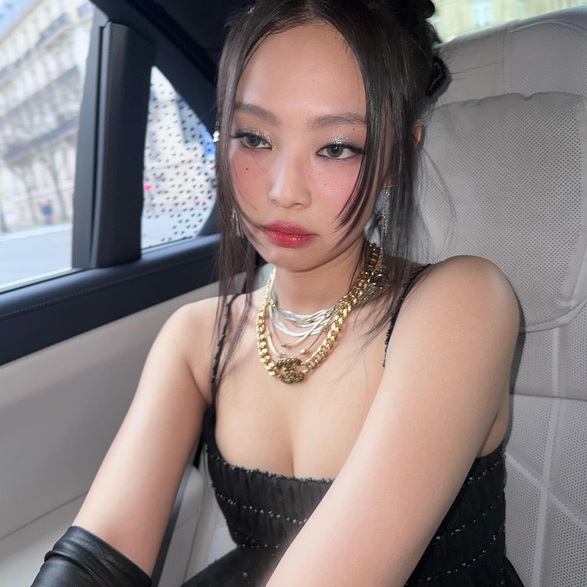 @jennierubyjane