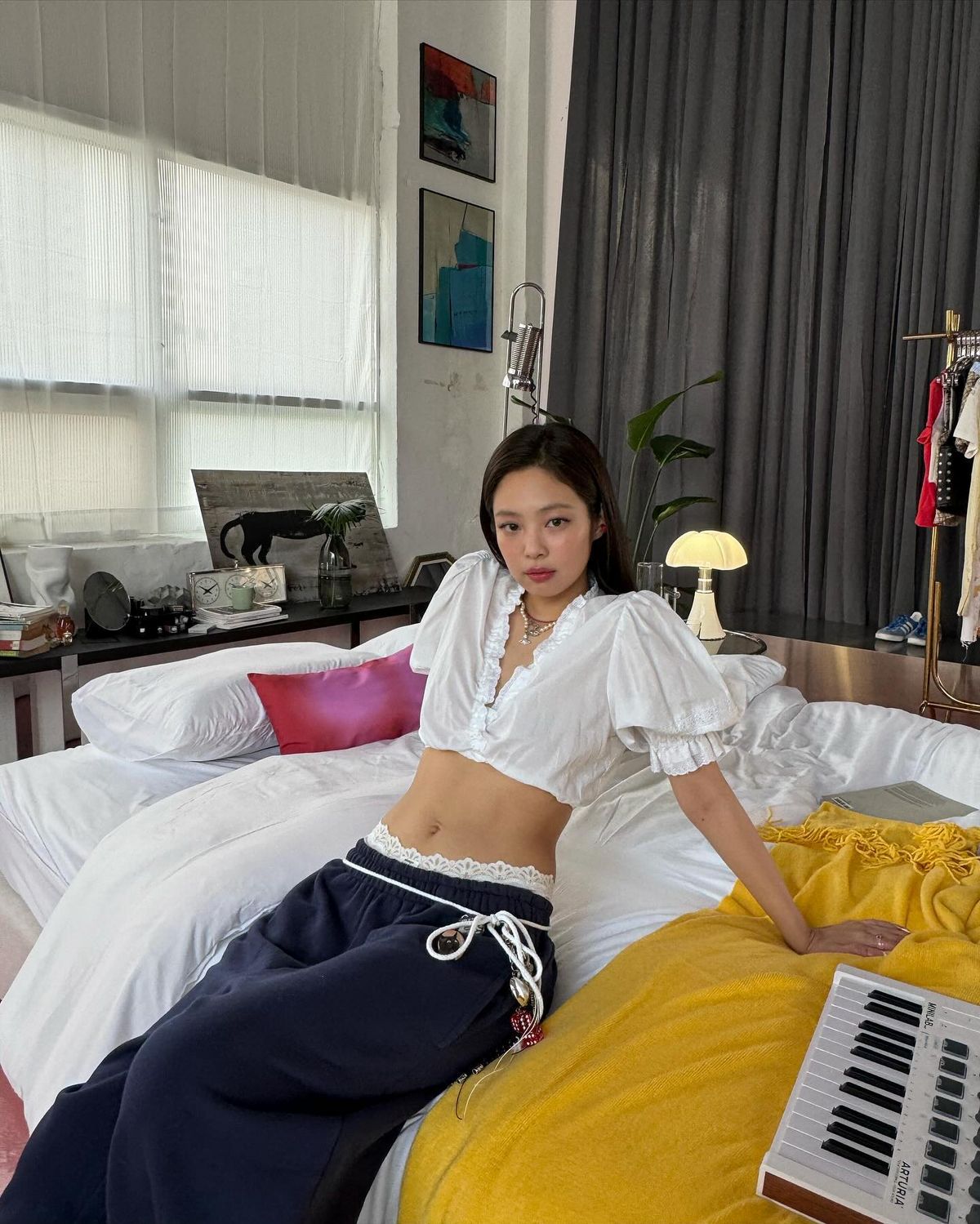 @jennierubyjane