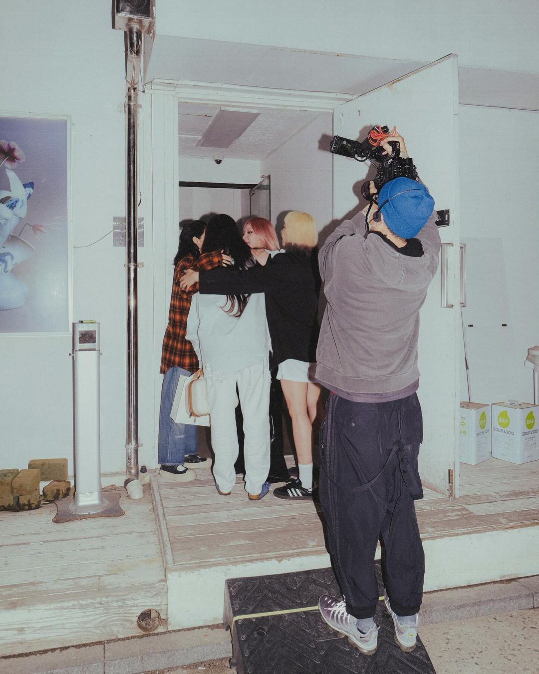 투애니원 