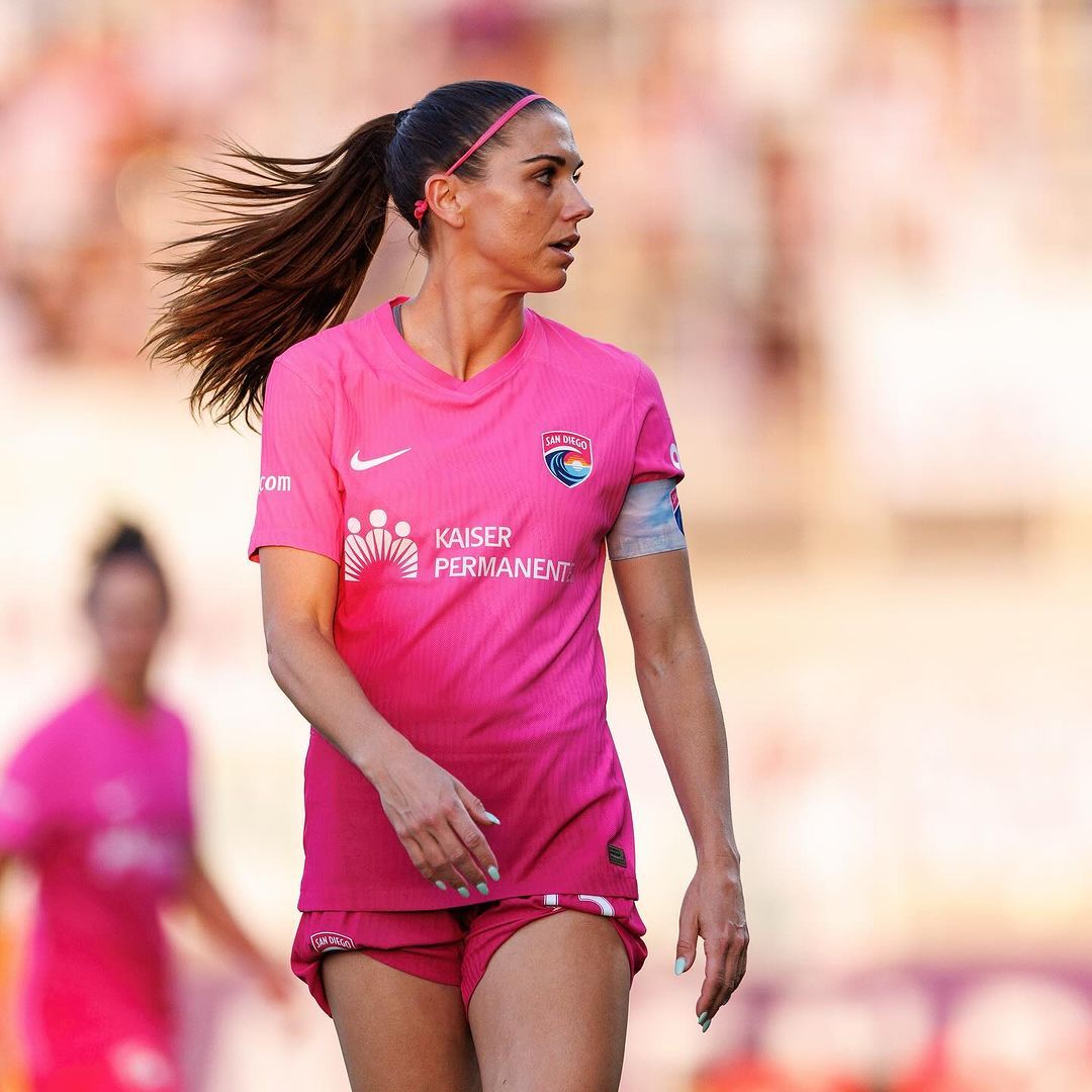 @alexmorgan13