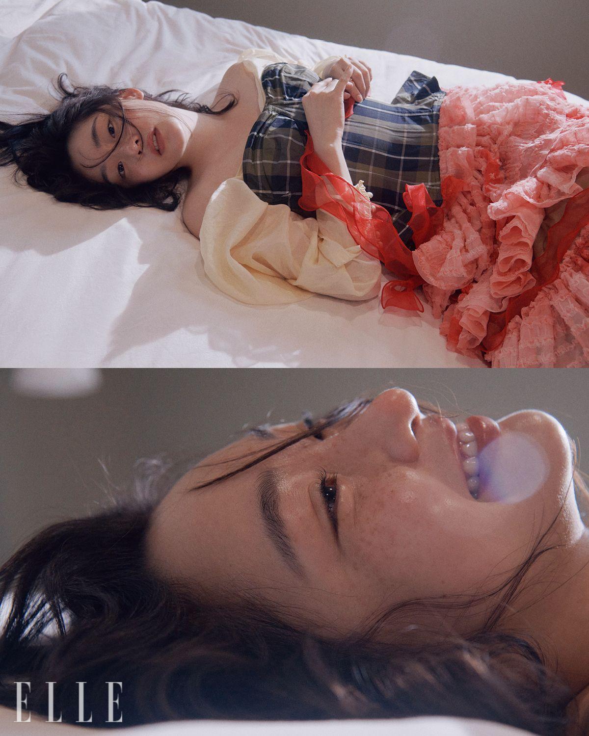 실크 드레스 톱은 1백40만원대, 타탄 체크 코르셋은 40만원대, 시폰 스커트는 1백50만원대, 모두 Gyouree Kim.