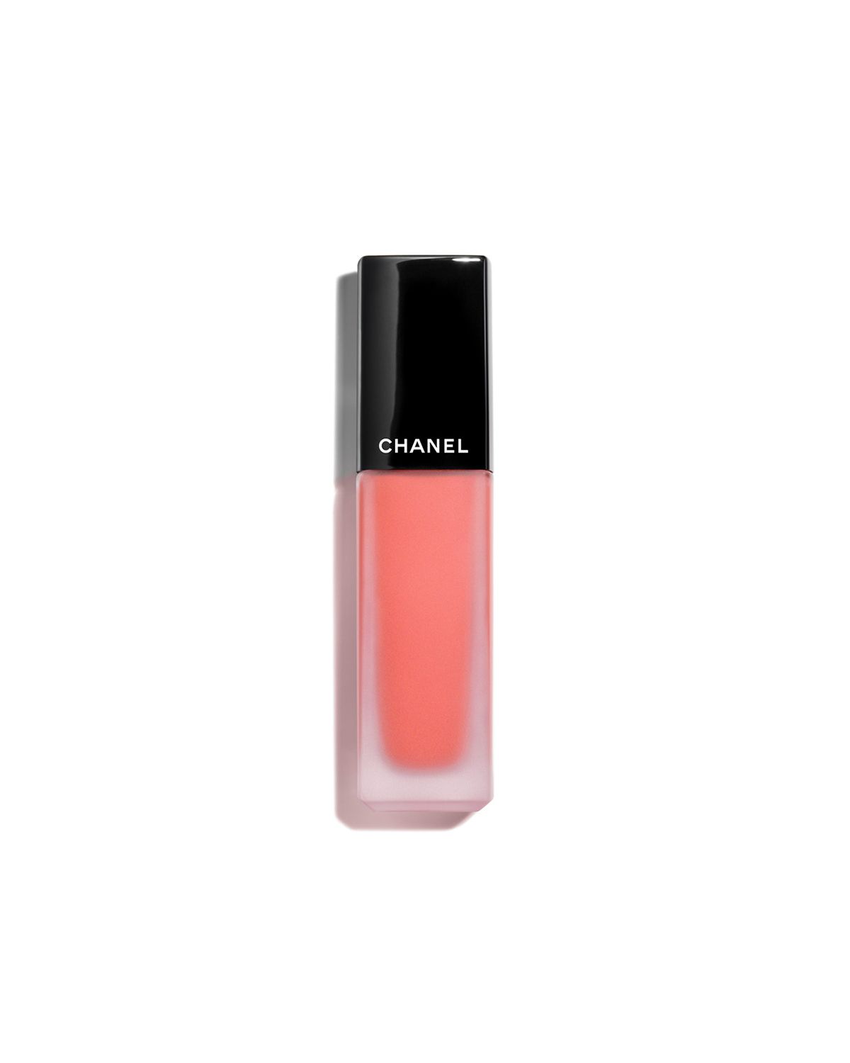 루쥬 알뤼르 벨벳틴트 204(핑크 살몬 컬러), 6ml, 5만 9천원, Chanel.