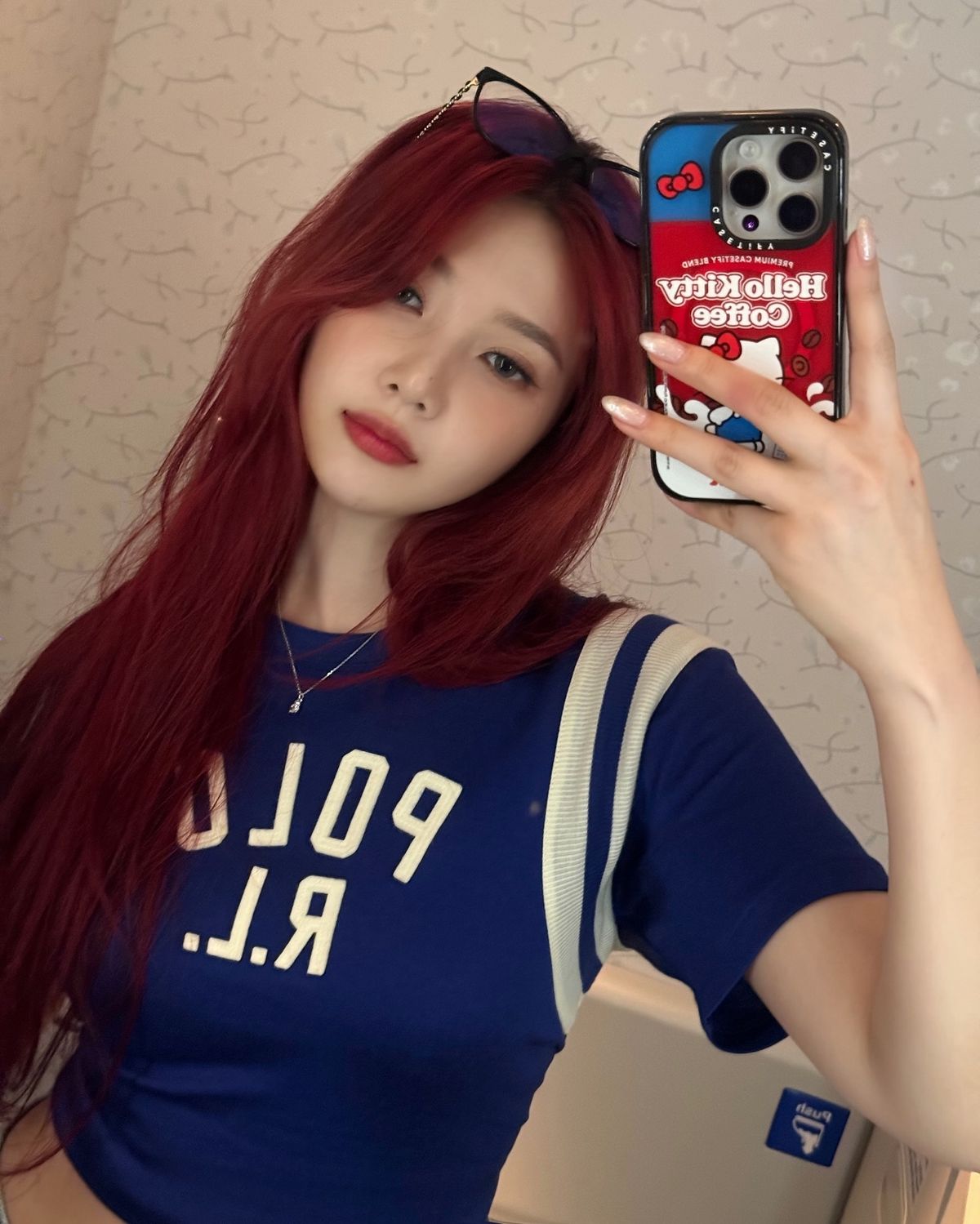 @_imyour_joy