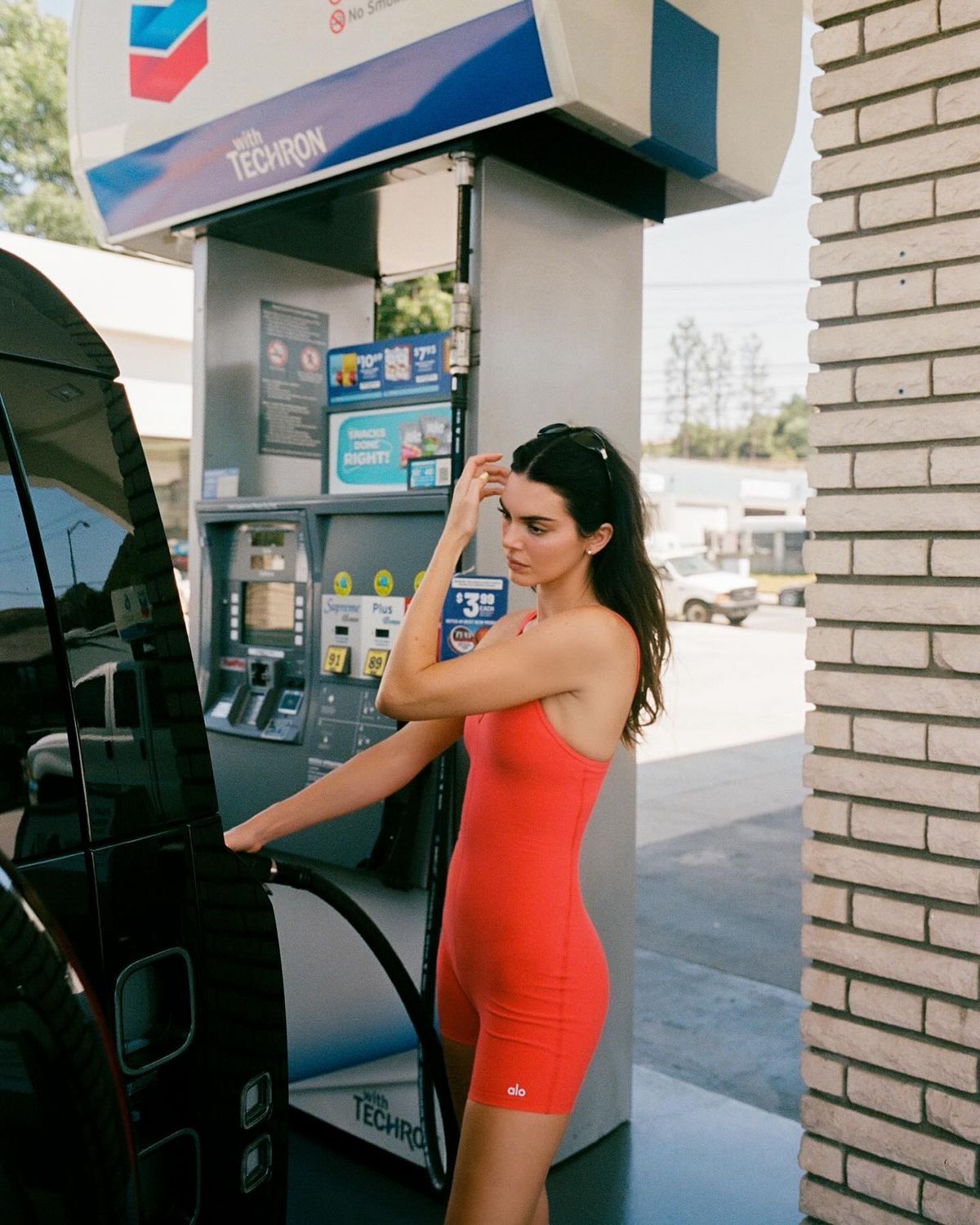 @kendalljenner