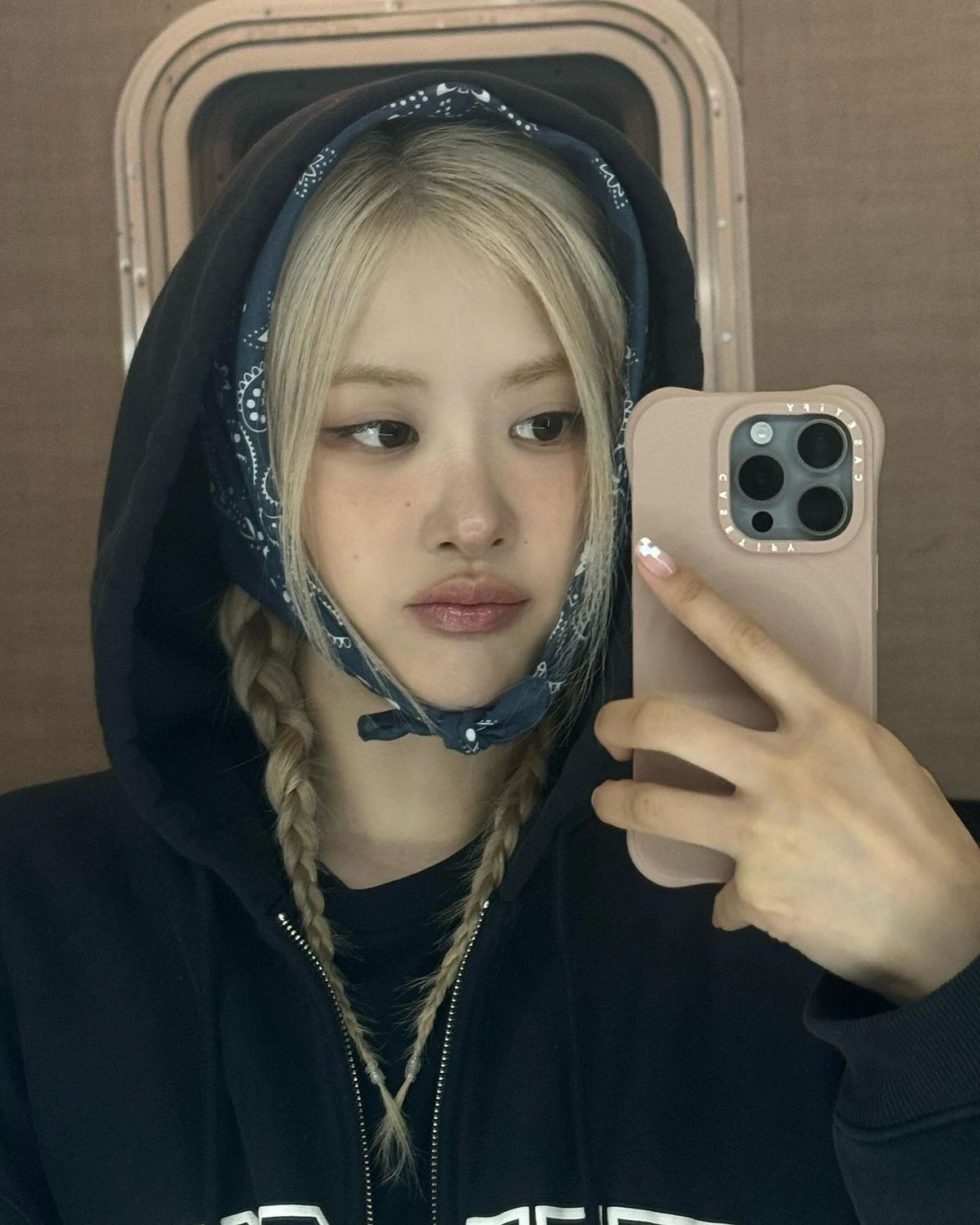 @roses_are_rosie