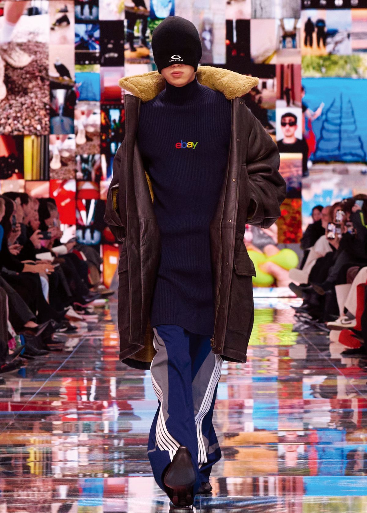 BALENCIAGA