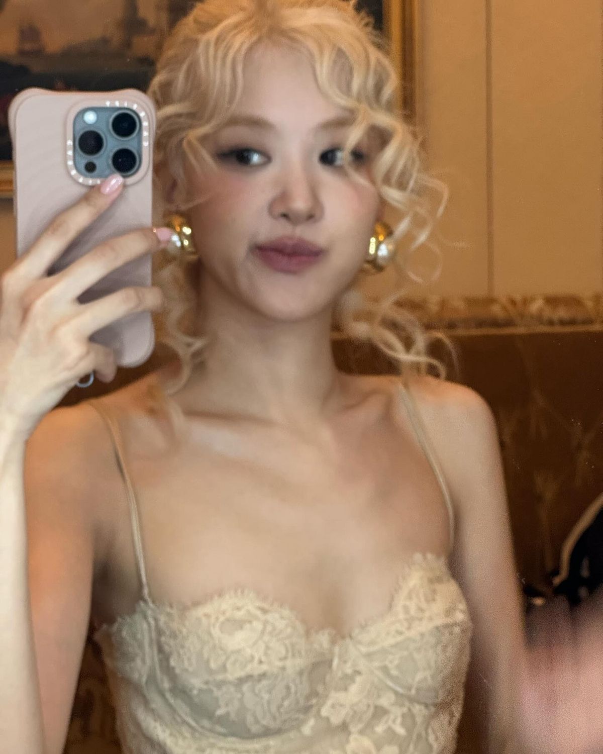 @roses_are_rosie