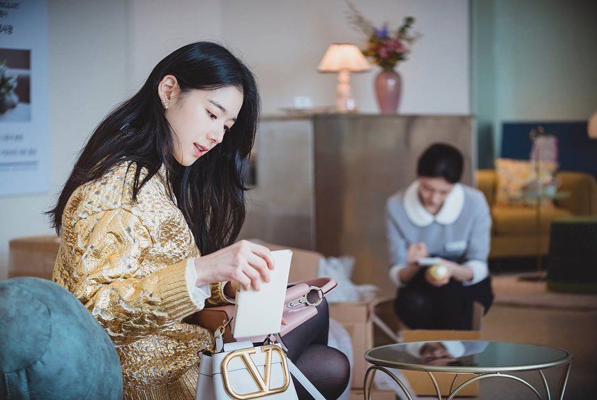 안나 스틸컷 
