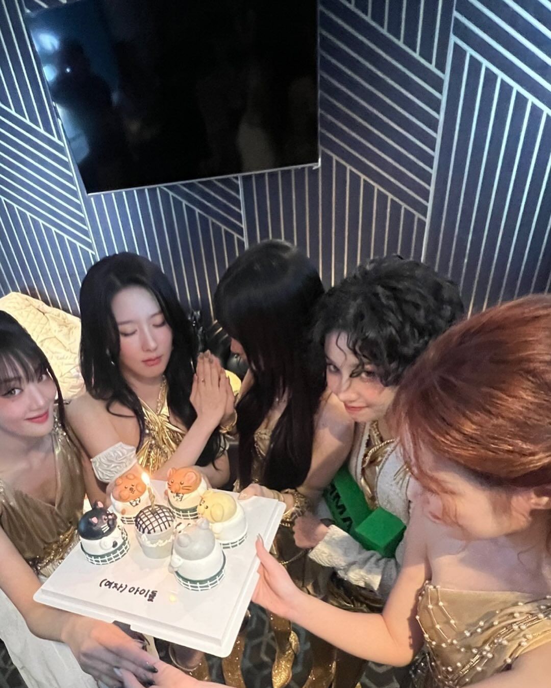 (여자)아이들
