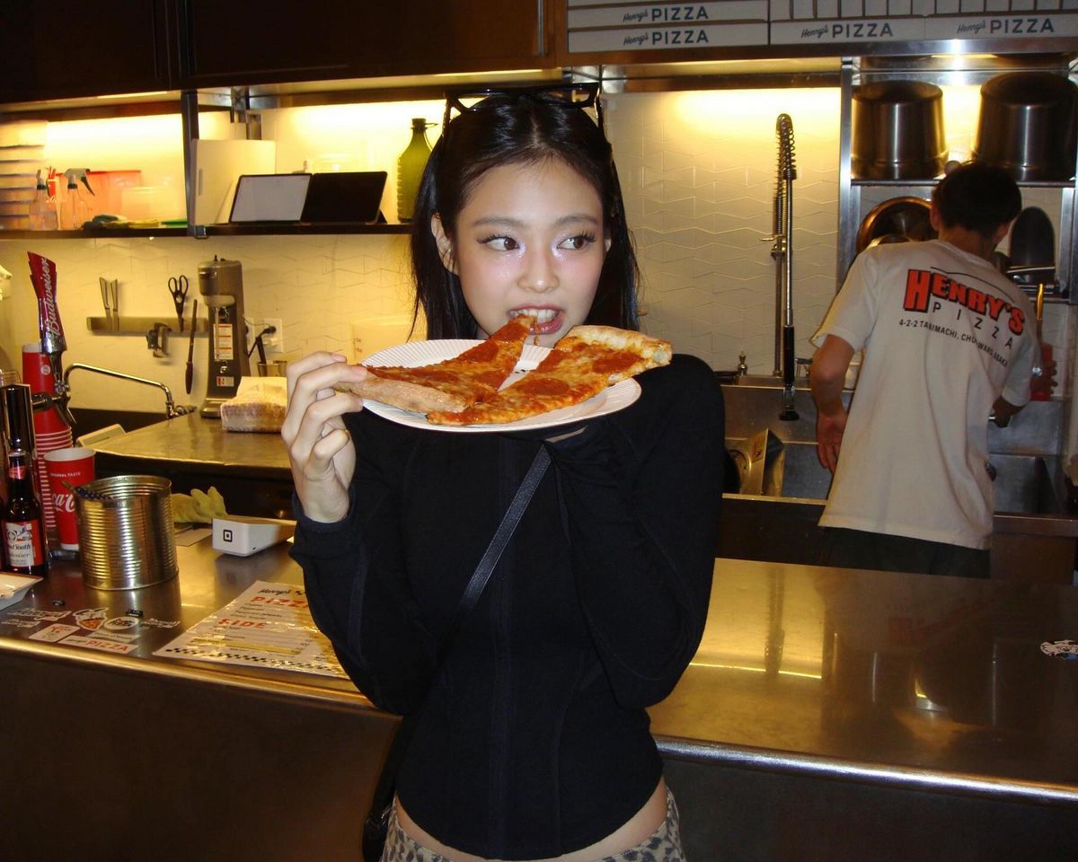 @jennierubyjane