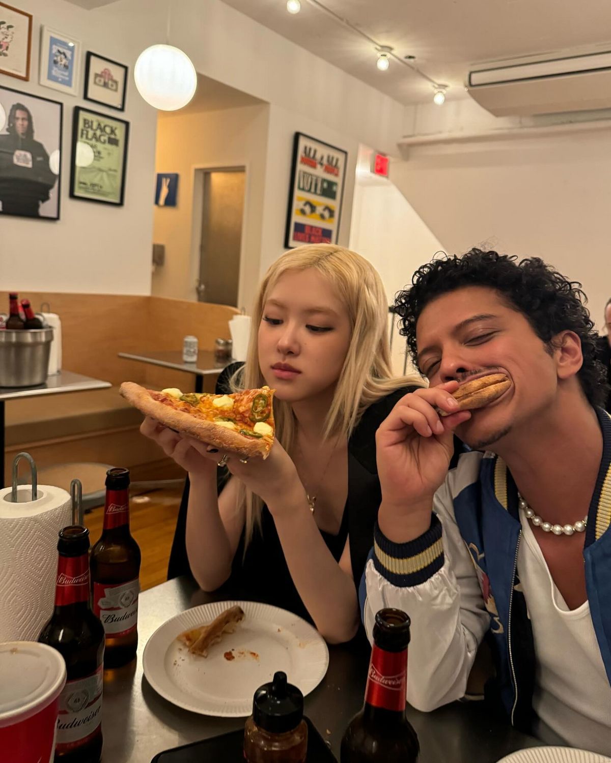 @roses_are_rosie