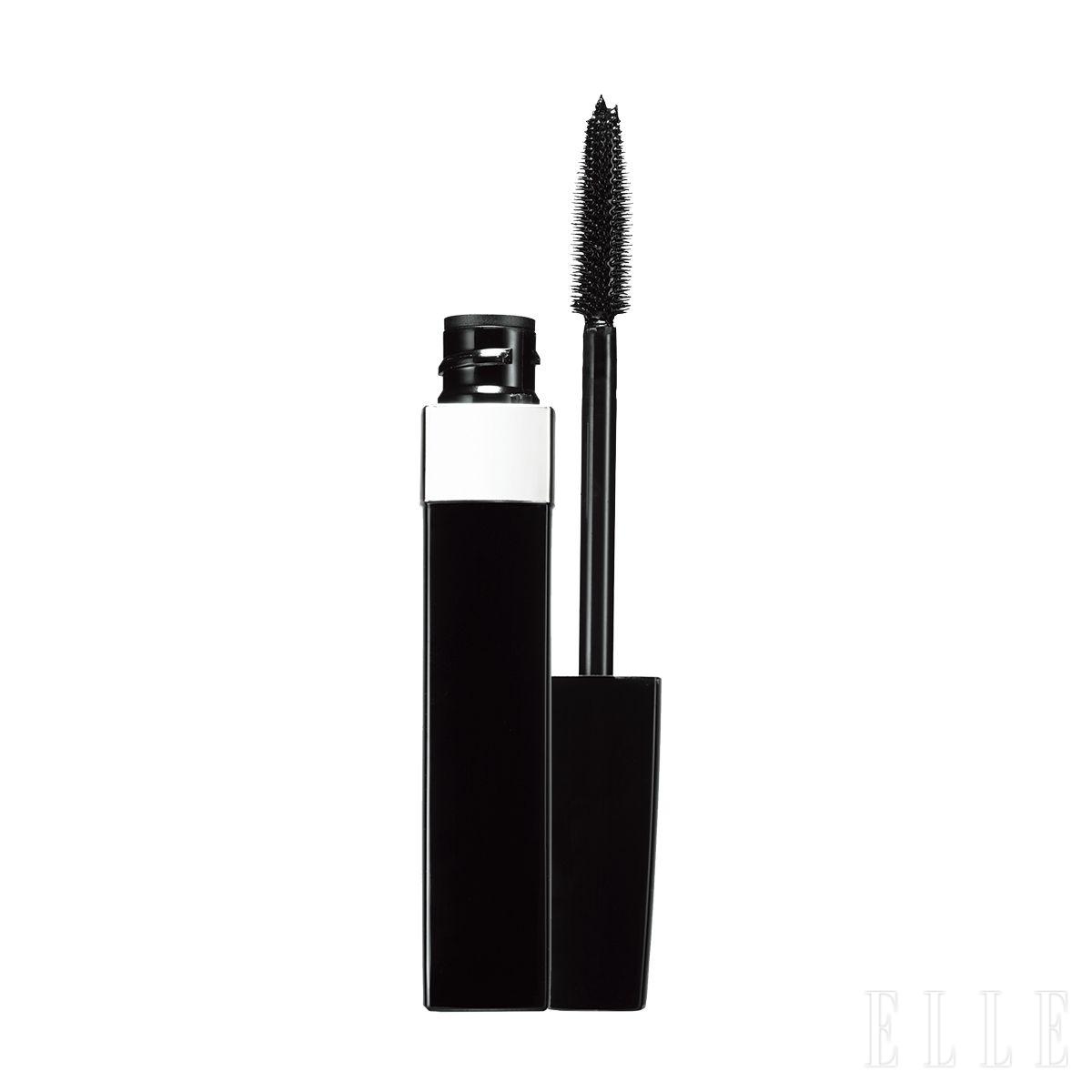1 이니미터블 엑스트렘, 10 퓨어 블랙, 5만5천원, Chanel.
