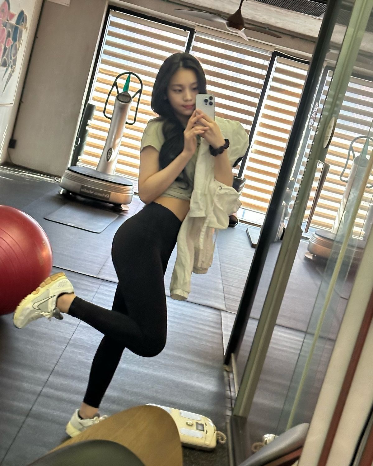 @ummmmm_j.i 