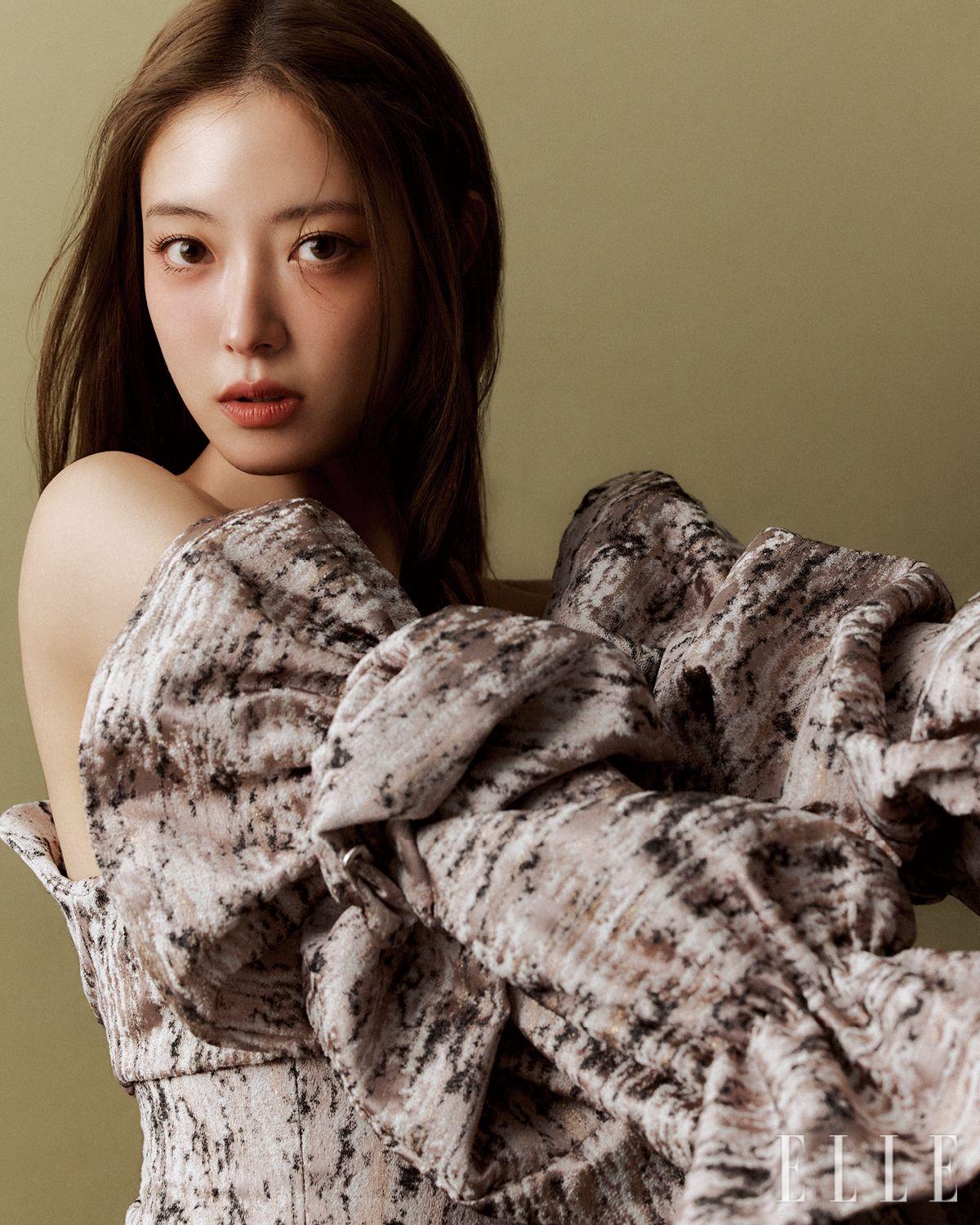 드레스는 Lee y. Lee y. 