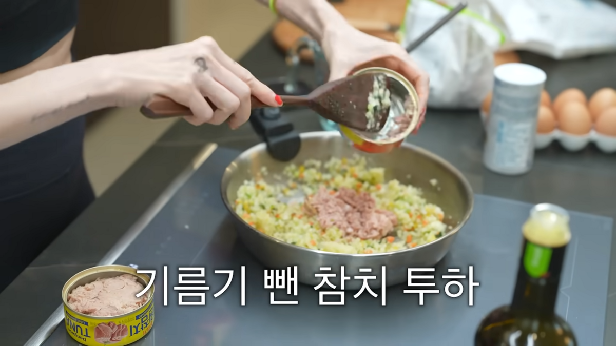 윤혜진 
