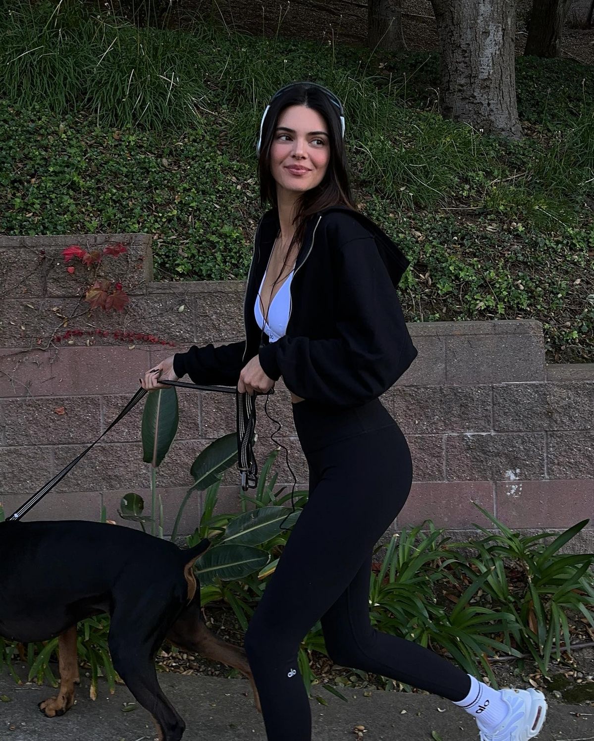 @kendalljenner