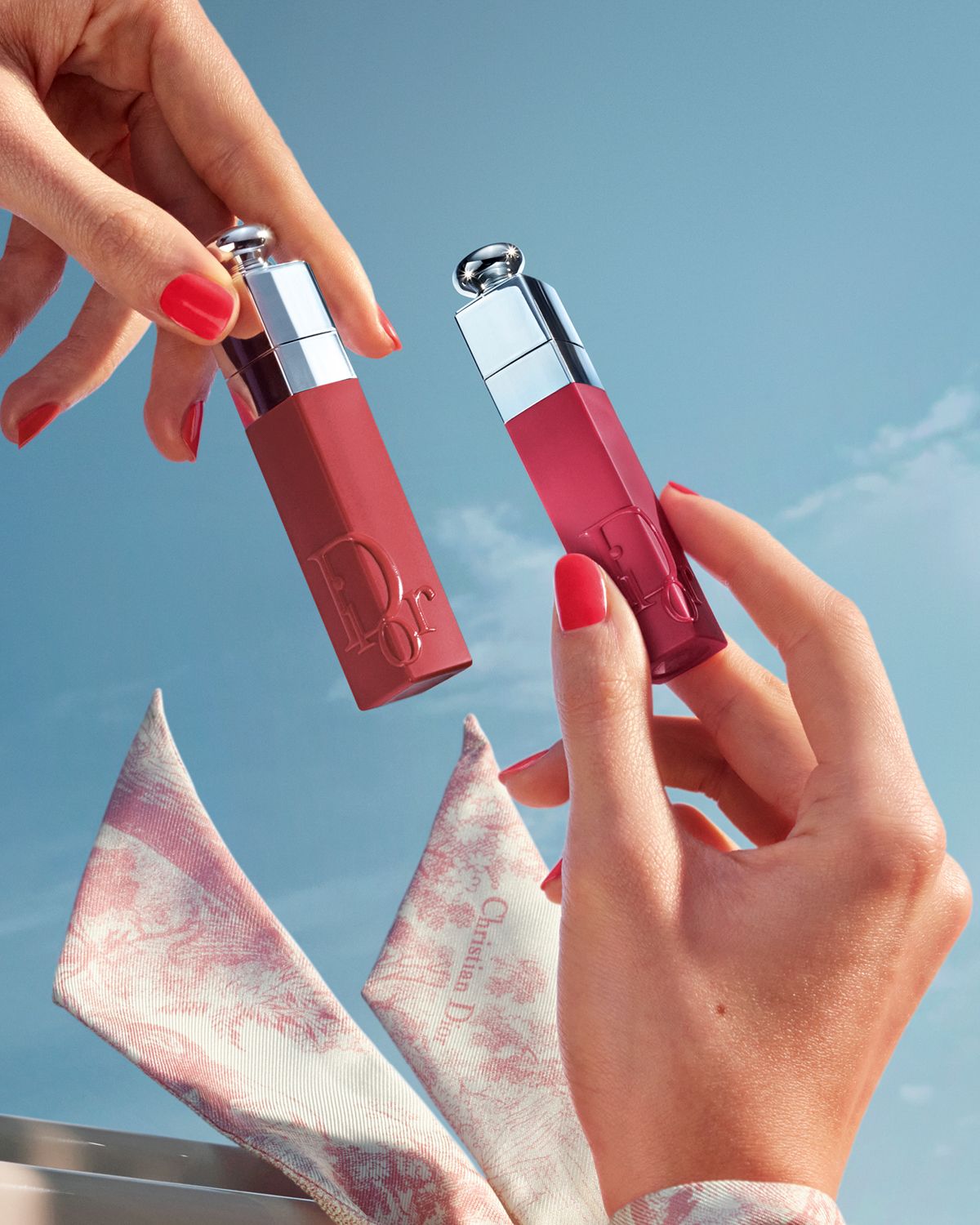 디올 어딕트 립 틴트–썸머 메이크업 컬렉션 #671 내추럴 라즈베리 6ml 5만1천원대.