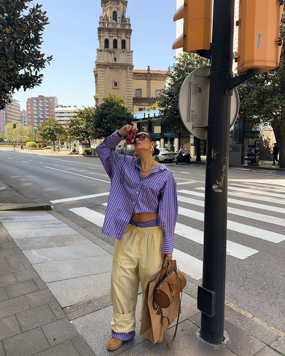 @irisloveunicorns
