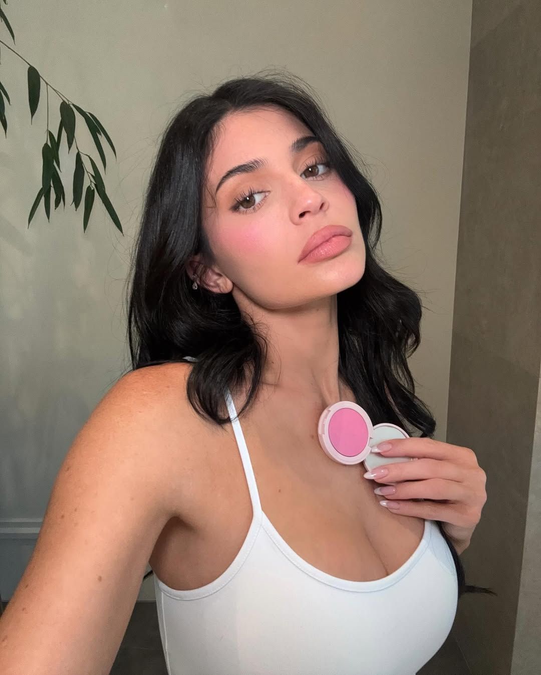 @kyliejenner