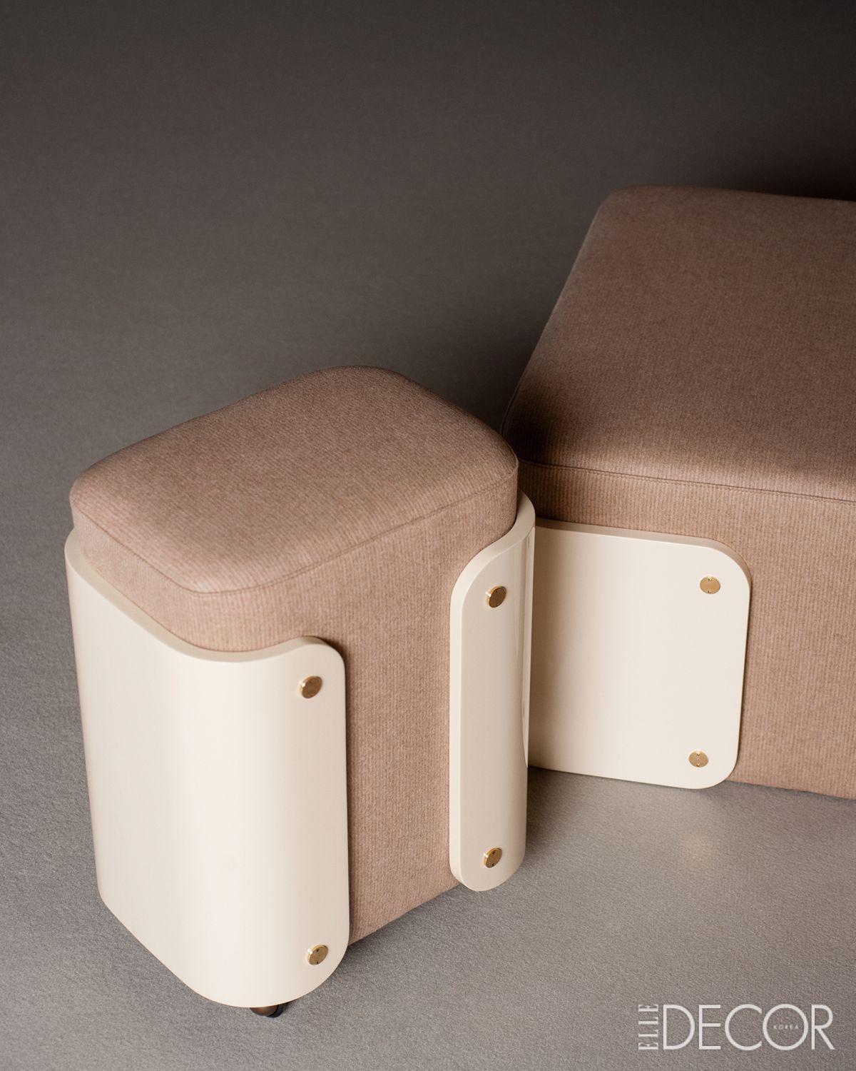 ‘Quarona Pouf’.