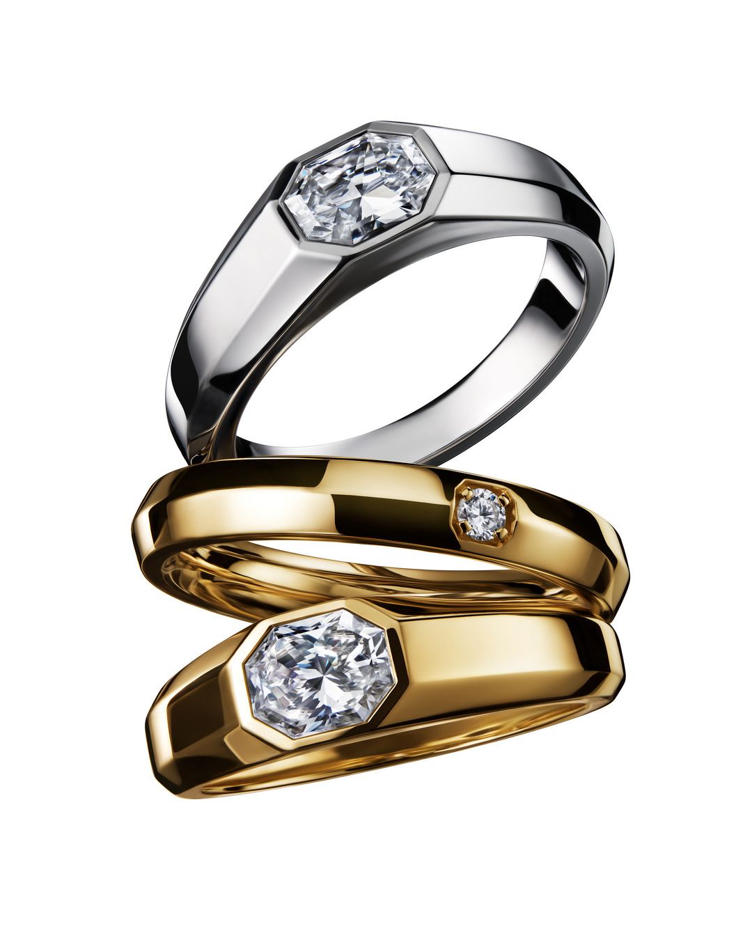 스와로브스키 크리에이티드 다이아몬드(SCD) ‘옥타곤’ 컬렉션 남성용 밴드 링.