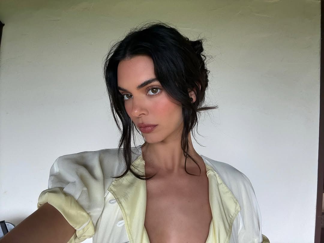 @kendalljenner