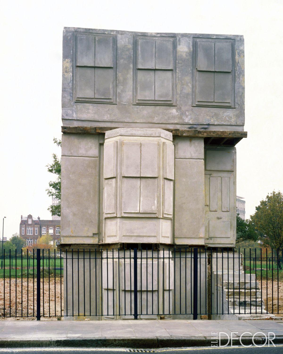 ‘House’,(1993).