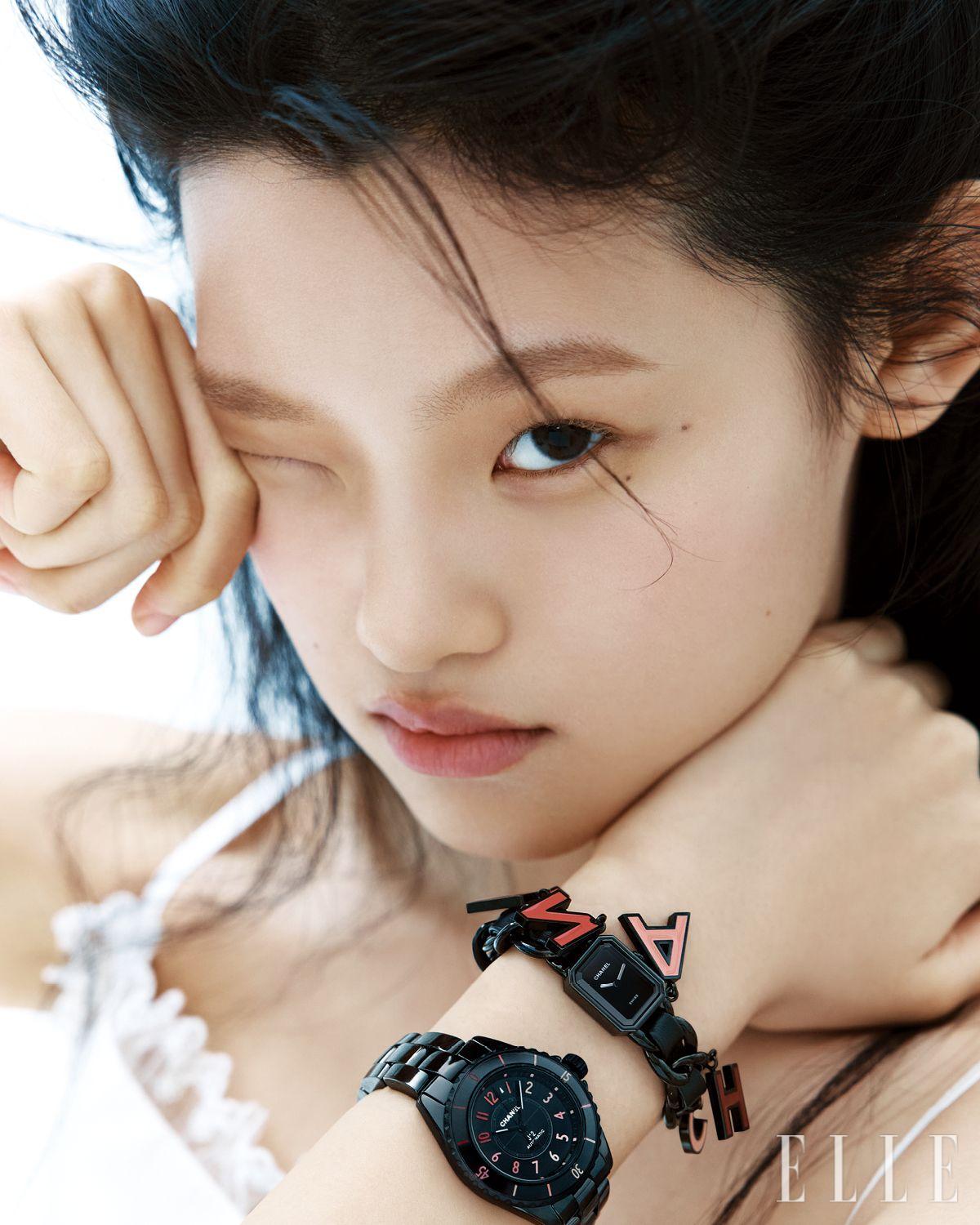 이미지 캡션 영역