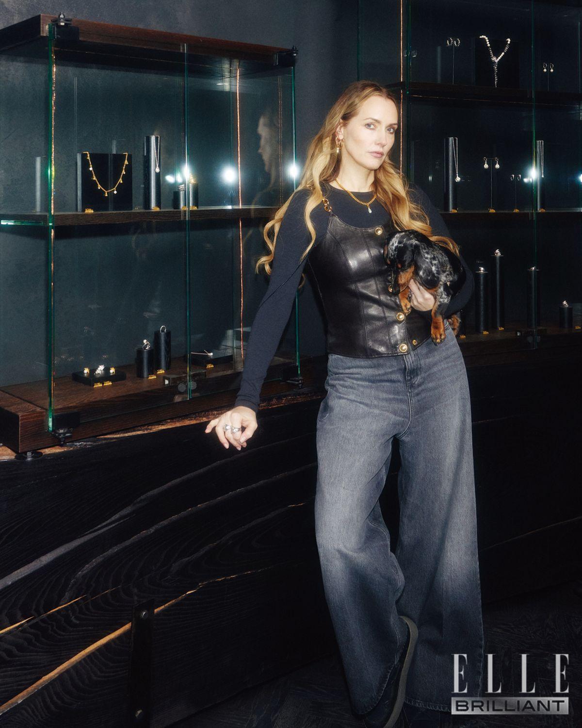 브랜드의 설립자이자 디자이너인 마리아 닐스도터.