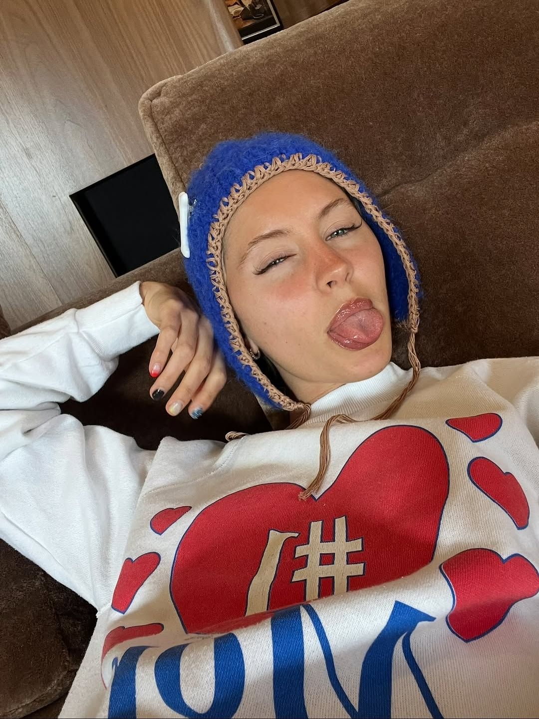 @lirisaw