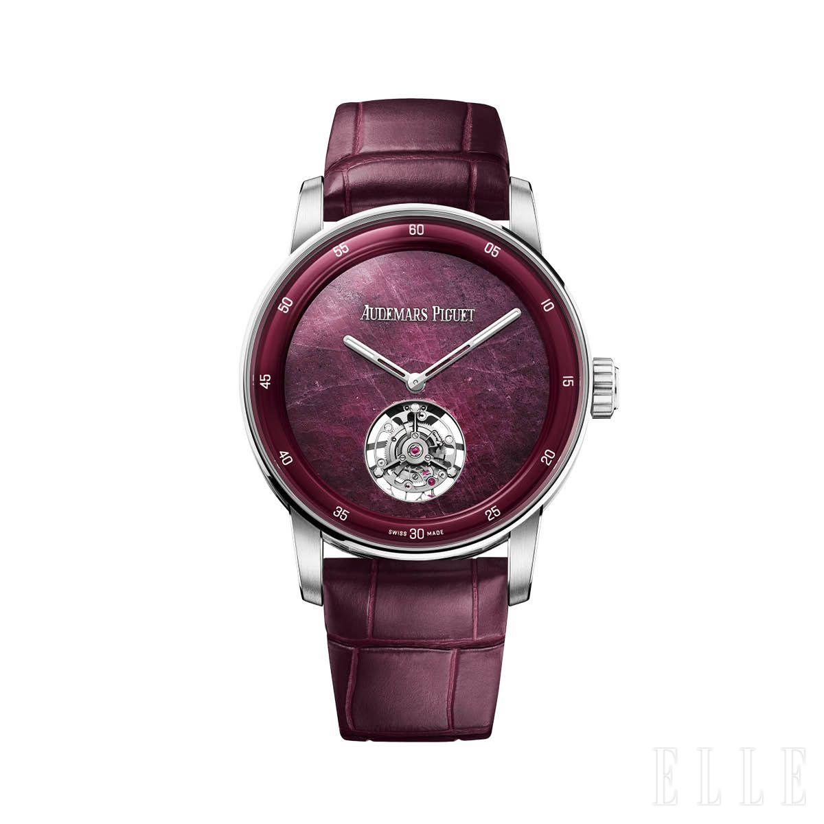 18캐럿 화이트골드 케이스에 레드 루비 루트 천연석 다이얼을 매치한 38mm 셀프와인딩 플라잉 투르비용.