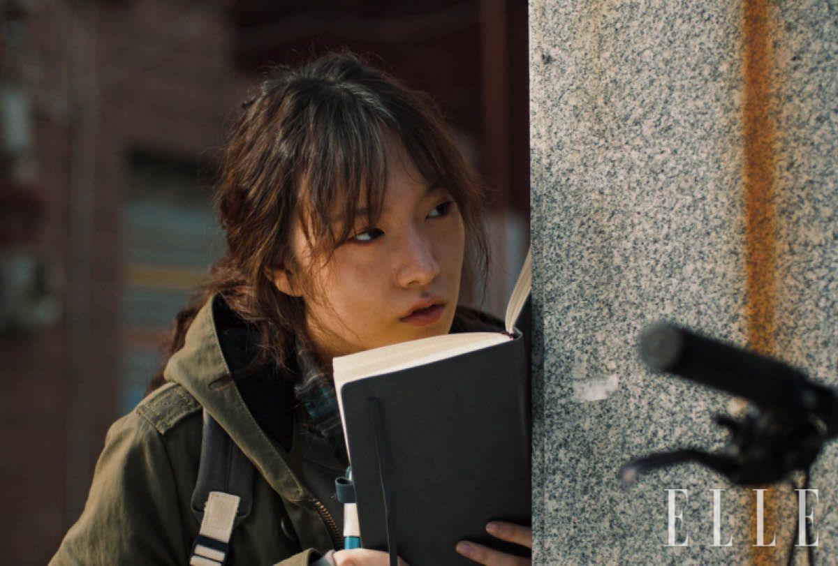 자립을 위해 자립정착지원금 500만원으로 집을 알아보는 <생명의 은인>의 주인공 세정.