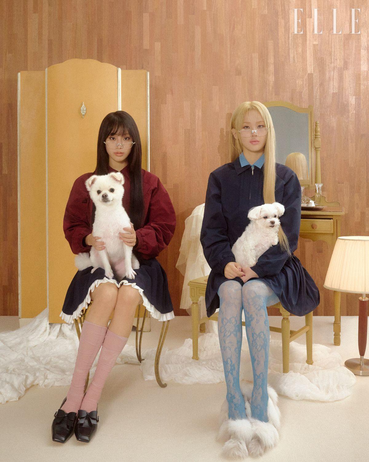 나띠가 입은 블루종 재킷과 플리츠 드레스, 보 장식의 펌프스는 모두 Shushu/Tong. 안경은 Yvmin x Shushu/Tong. 니 삭스는 Romantic Tiger. 벨이 입은 블루종 재킷과 페이크 칼라 셔츠, 스커트는 모두 Shushu/Tong. 페이크 퍼 펌프스는 Markgong. 안경은 Yvmin x Shushu/Tong. 레이스 스타킹은 에디터 소장품.