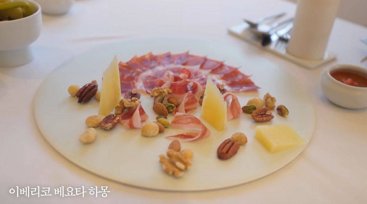 강민경 공식 유튜브 걍밍경