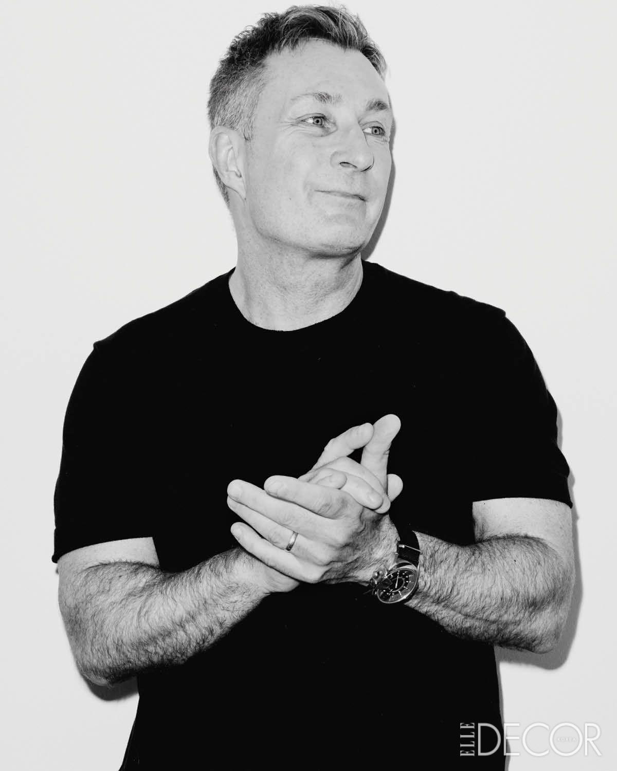 2005년부터 볼리아 인터내셔널 A/S의 CEO로 역임한 라스 리세는 볼리아의 창의적 여정과 국제적 확장을 이끌어오고 있다. 