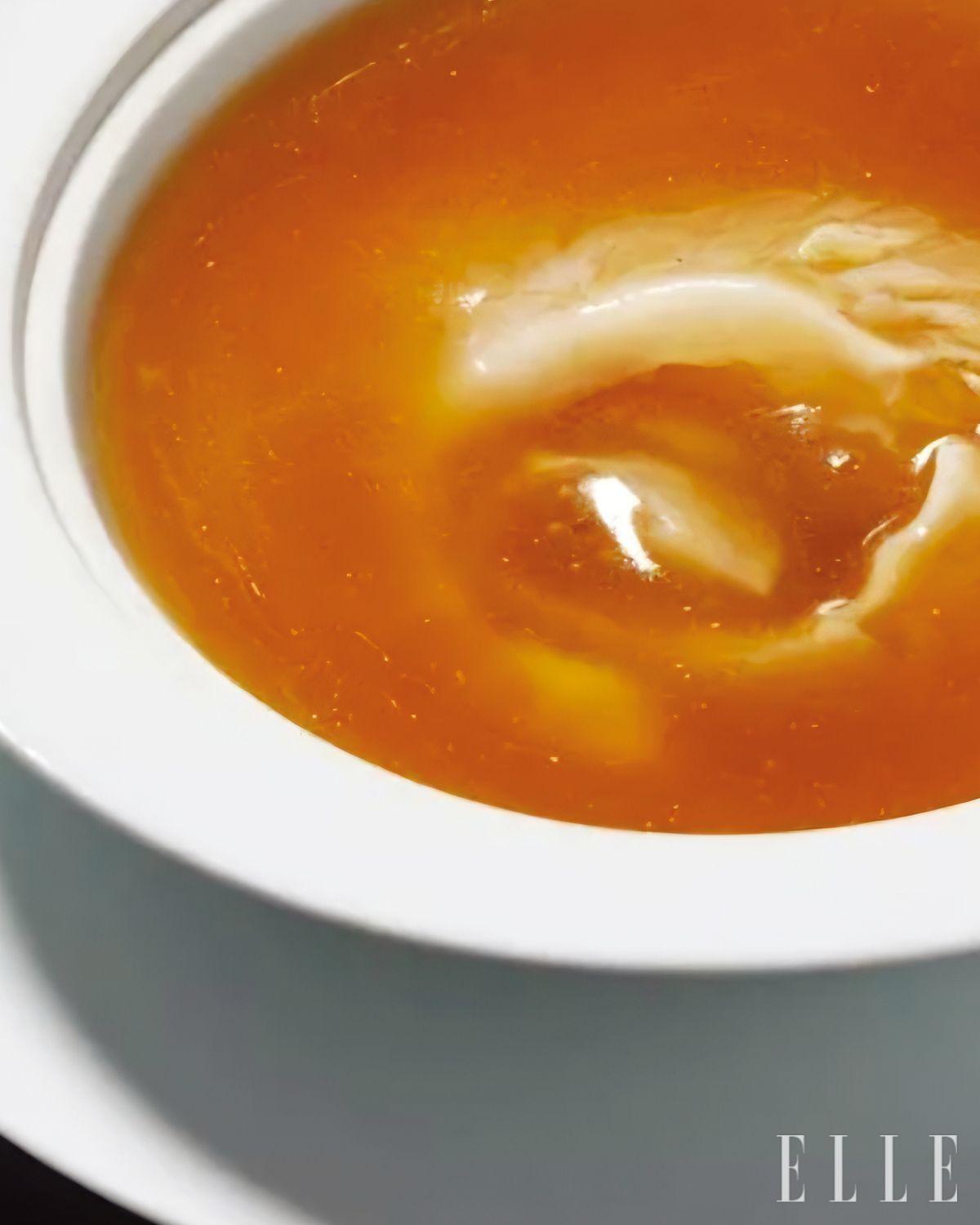 청새리상어 꼬리지느러미로 만든 샥스핀.