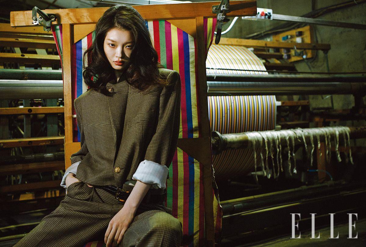 이미지 캡션 영역