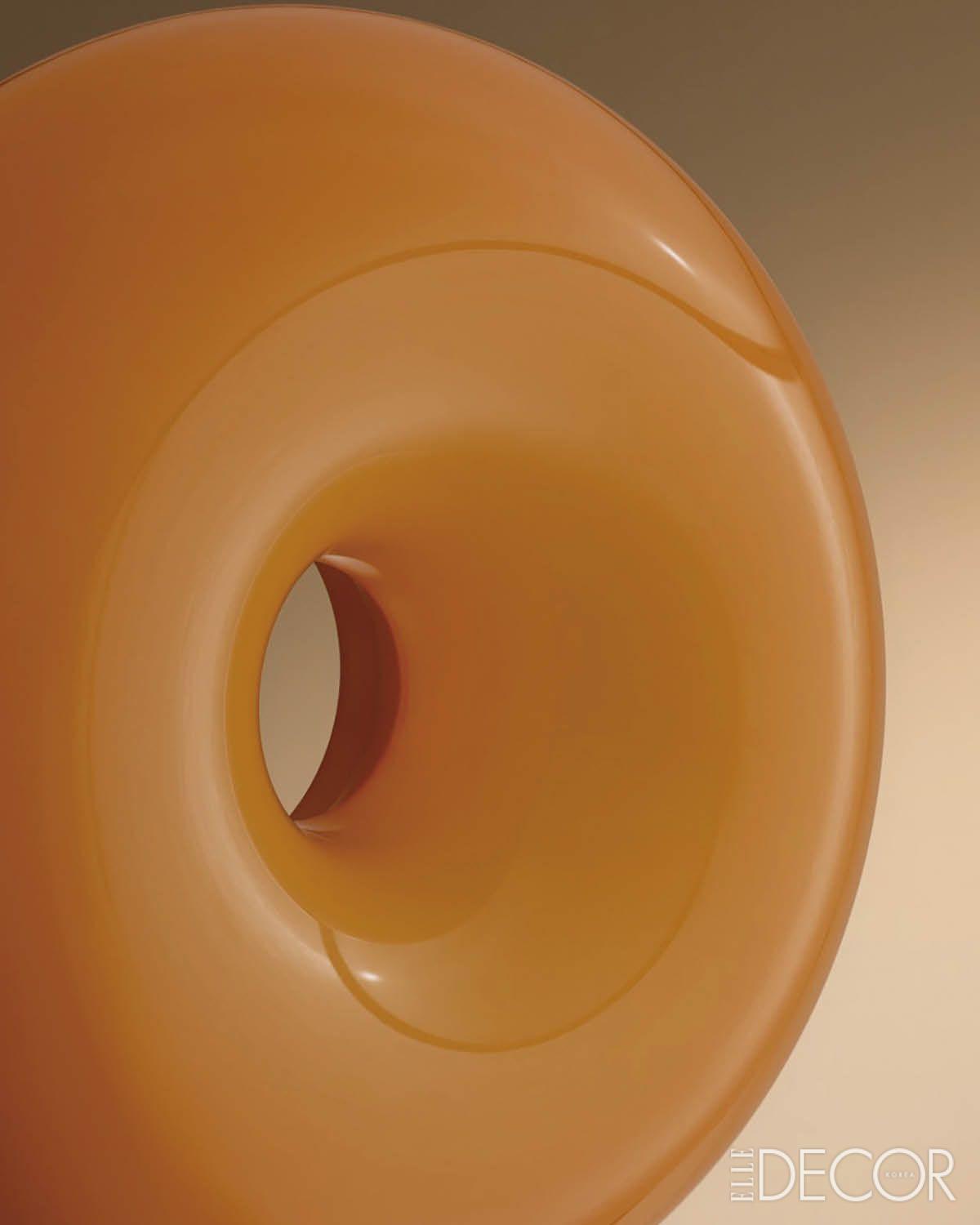 이케아를 위해 디자인한 조명 ‘바름블릭스트(Varmblixt)’ 컬렉션. 더 많은 사람과 작품을 나누려는 합리적 접근이었다.