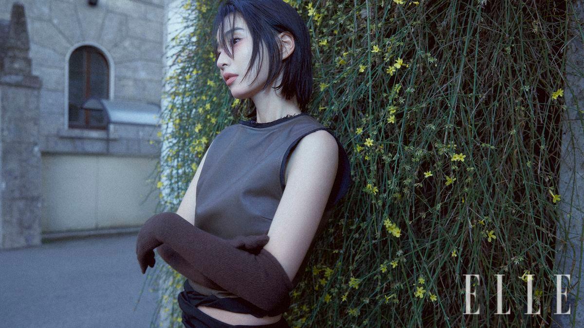 이미지 캡션 영역